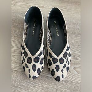 Kelly & Katie Animal print flat pumps